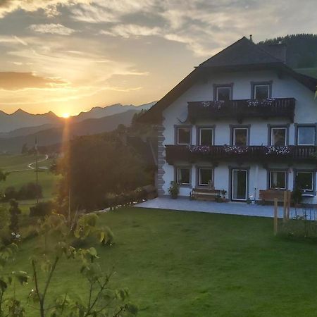 Apartamento Schweizer Hof Tamsweg Exterior foto